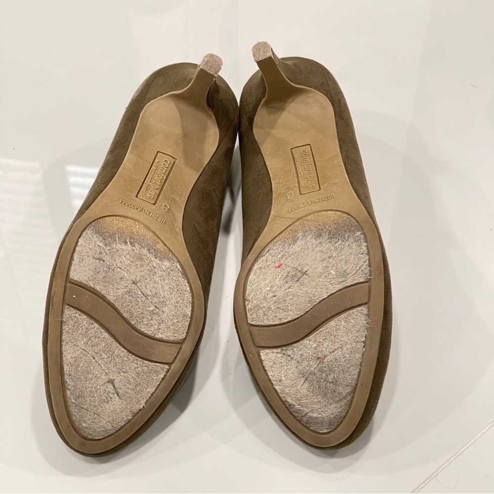 Mushroom Brown Dexflex Comfort Suede Pumps Heels Shoes Almond Toe Flexible Soles - Picture 4 of 4